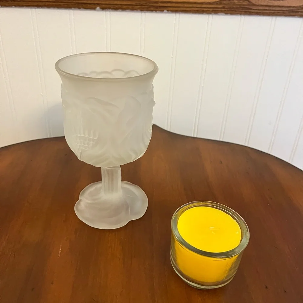 Avon Flowerfrost Collection Water Goblet and sunny lemon‎ fragrance candelette
